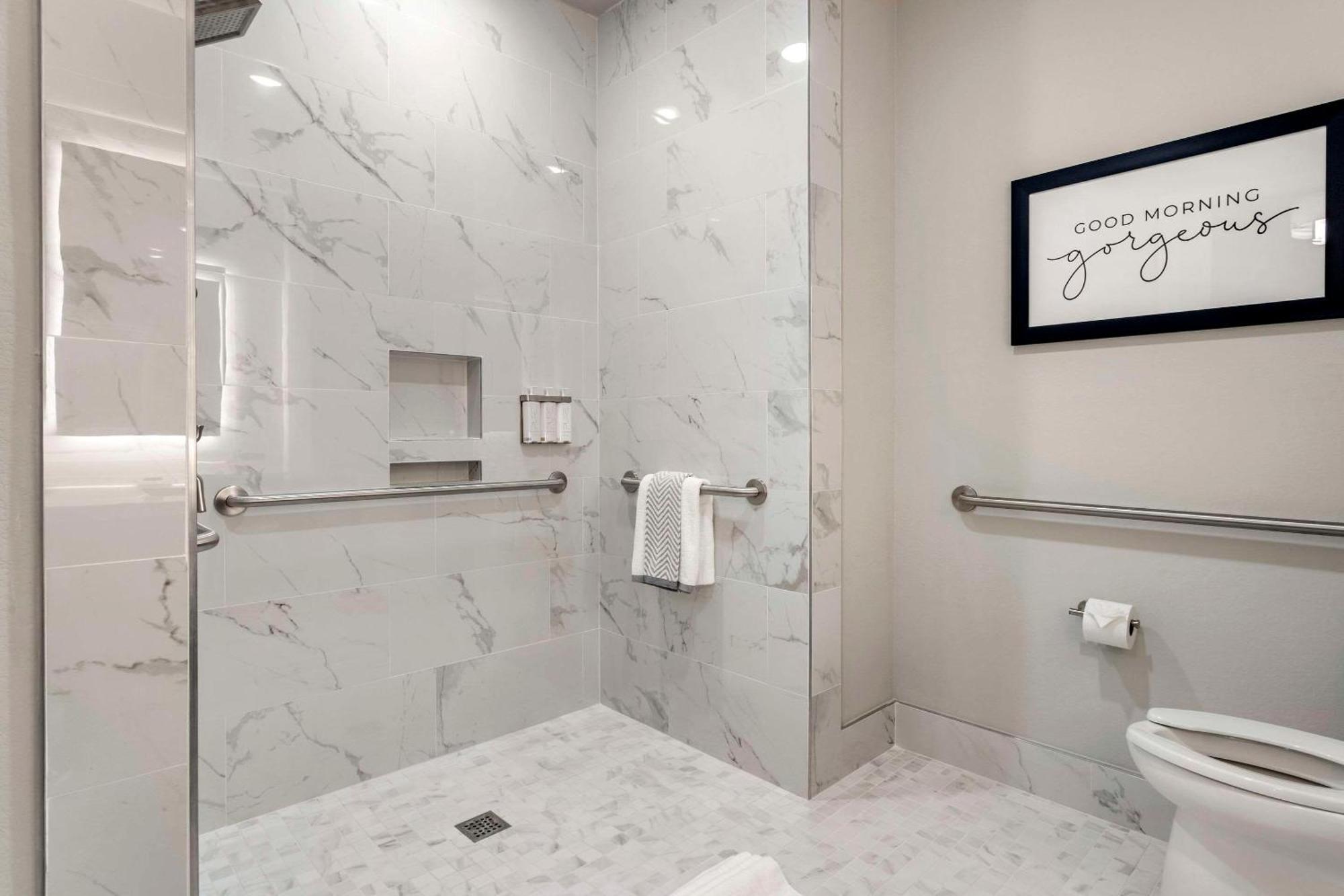 Cambria Hotel Austin Uptown Near The Domain المظهر الخارجي الصورة