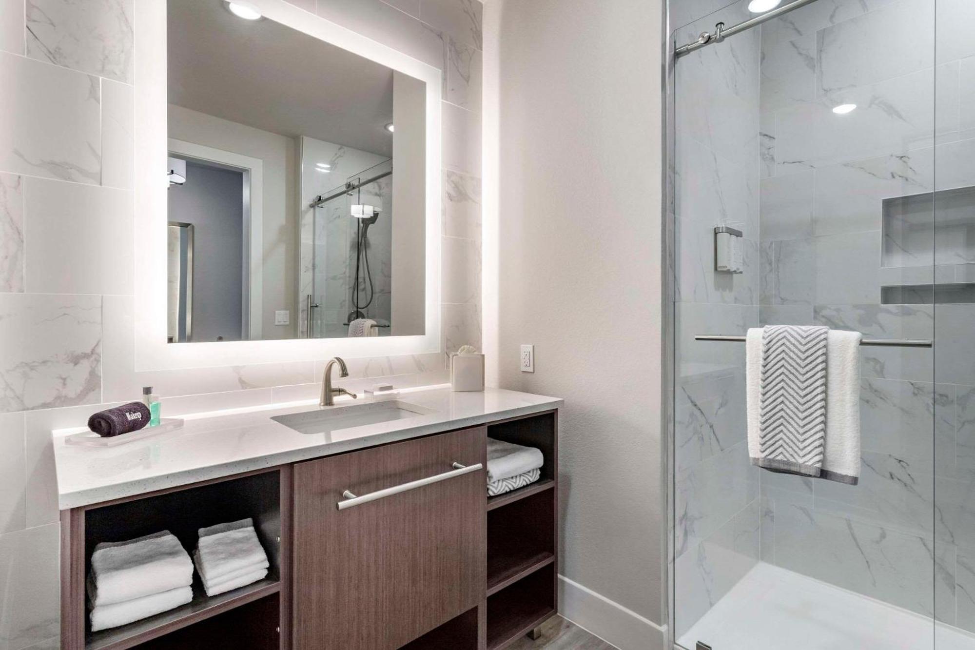 Cambria Hotel Austin Uptown Near The Domain المظهر الخارجي الصورة