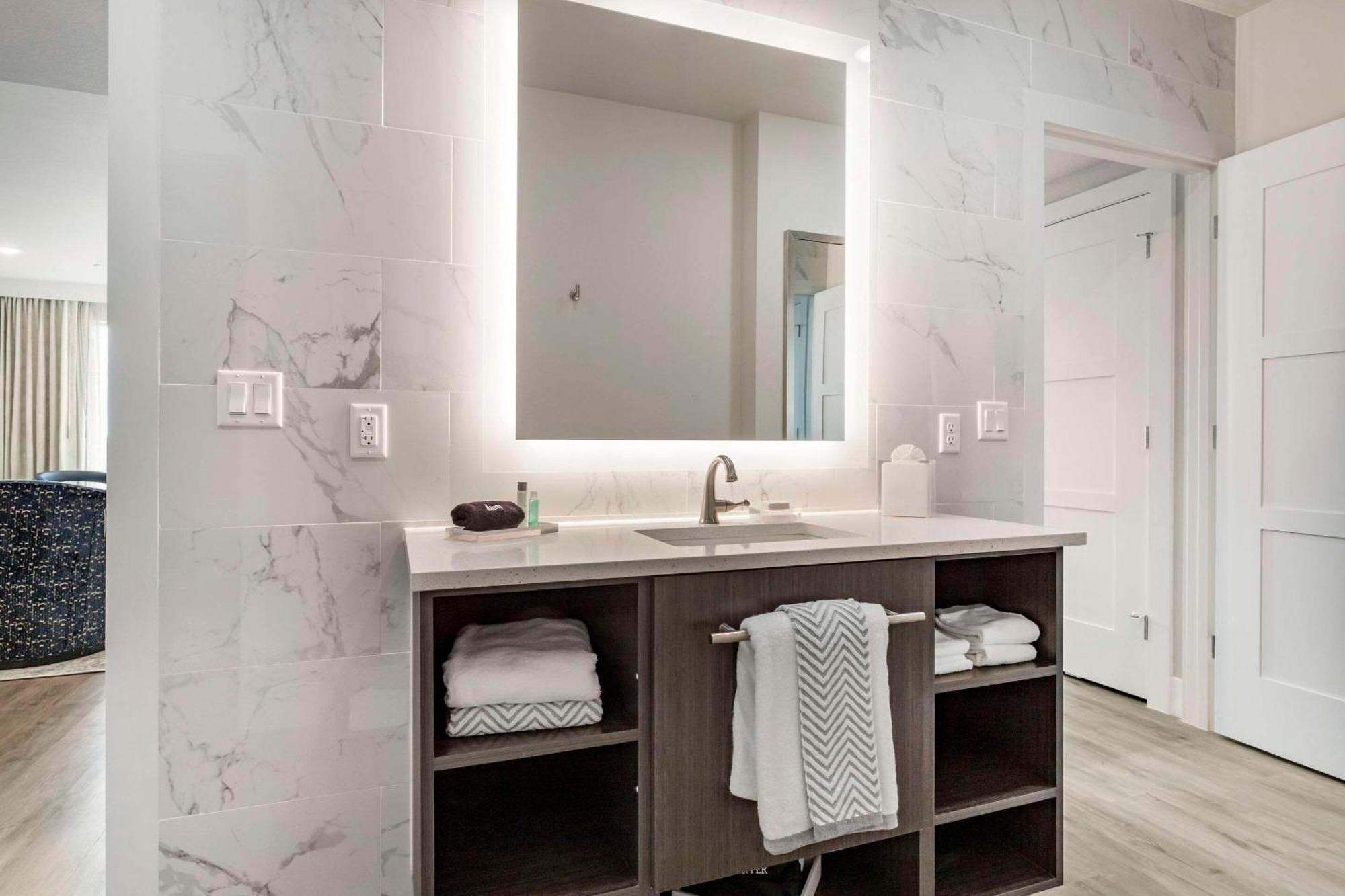 Cambria Hotel Austin Uptown Near The Domain المظهر الخارجي الصورة